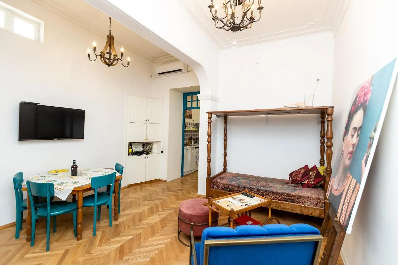 ❁ Casa Frida ❁ Exceptional Stay In Old Town! ❁ Tiflis 0*,  Georgia
