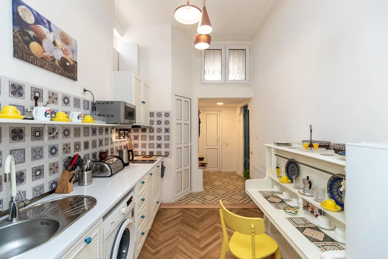 Апартаменты ❁ Casa Frida ❁ Exceptional Stay In Old Town! ❁ Тбилиси Грузия